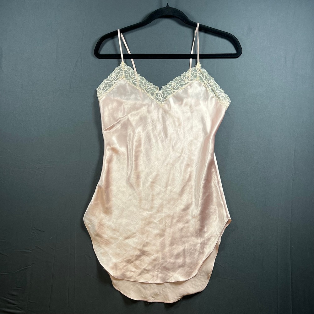 Vintage Pink Satin Lace Trim Chemise Nightgown Lingerie Slip Dress SM‎ (no tag)